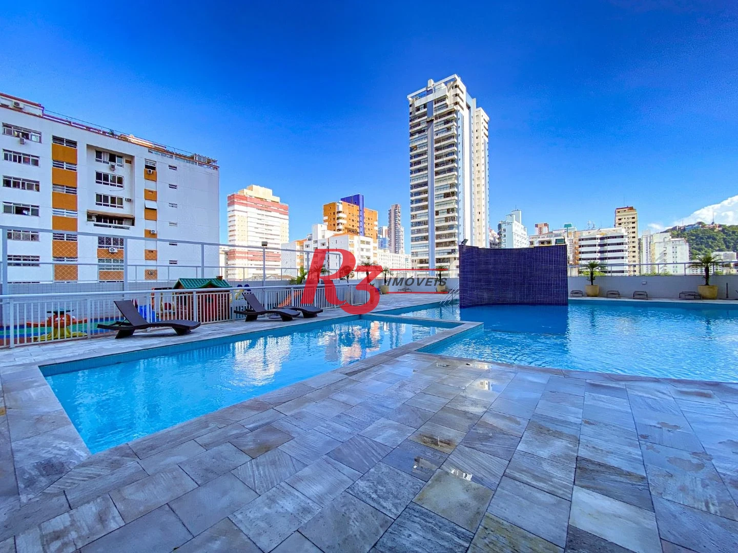 Apartamento para alugar, 108 m² por R$ 8.750,00/mês - Gonzaga - Santos/SP