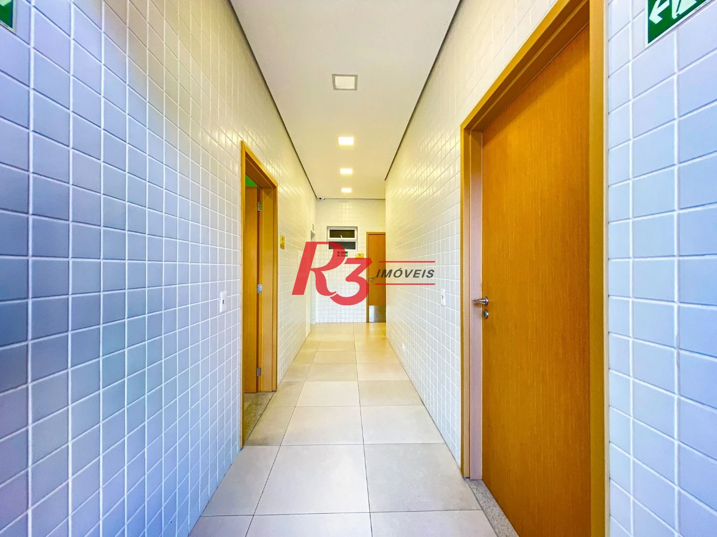 Apartamento para alugar, 108 m² por R$ 8.750,00/mês - Gonzaga - Santos/SP