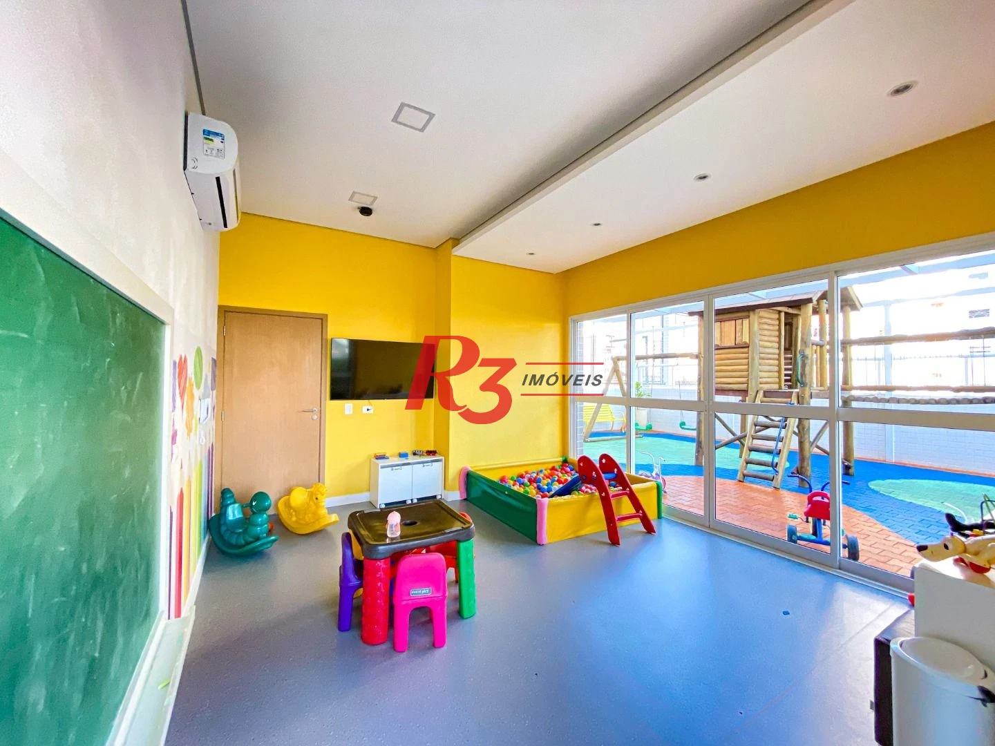 Apartamento para alugar, 108 m² por R$ 8.750,00/mês - Gonzaga - Santos/SP