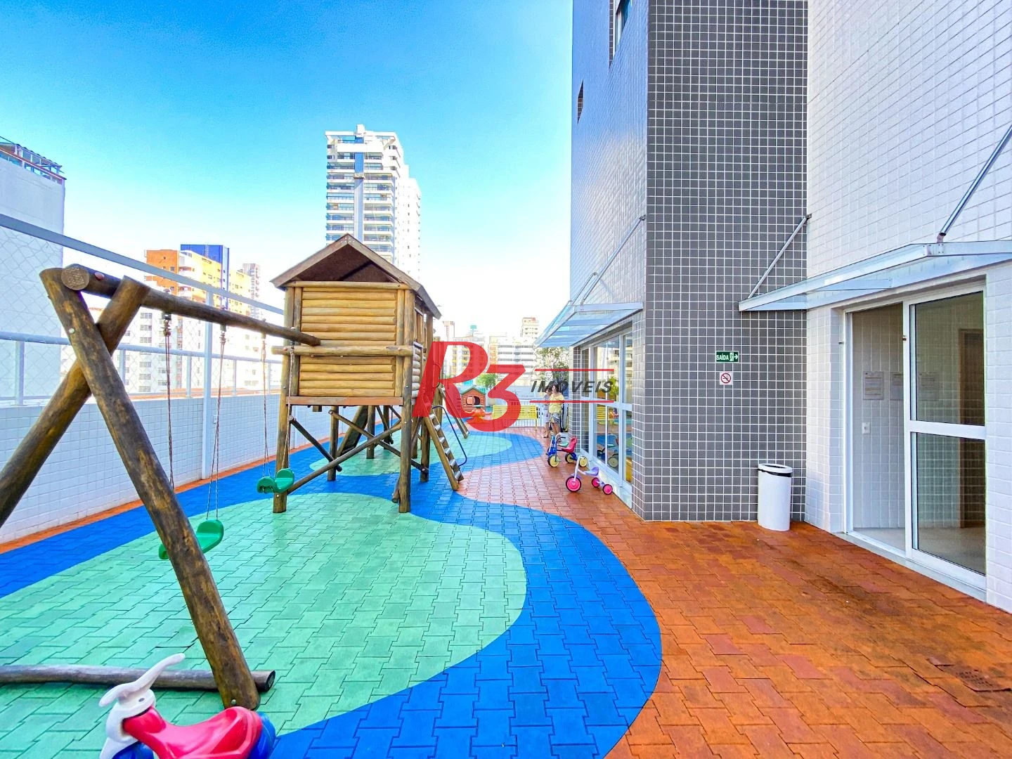Apartamento para alugar, 108 m² por R$ 8.750,00/mês - Gonzaga - Santos/SP