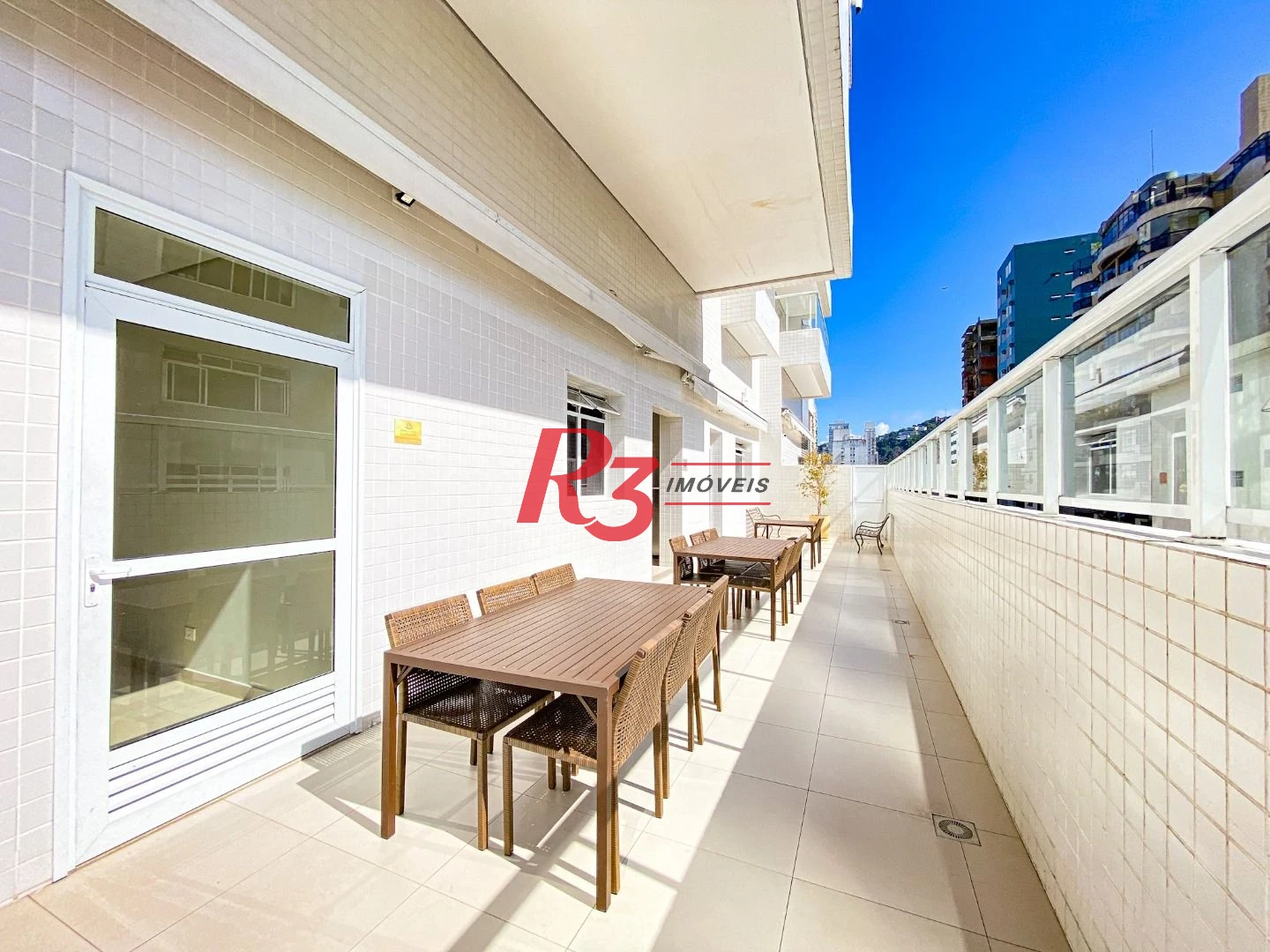Apartamento para alugar, 108 m² por R$ 8.750,00/mês - Gonzaga - Santos/SP