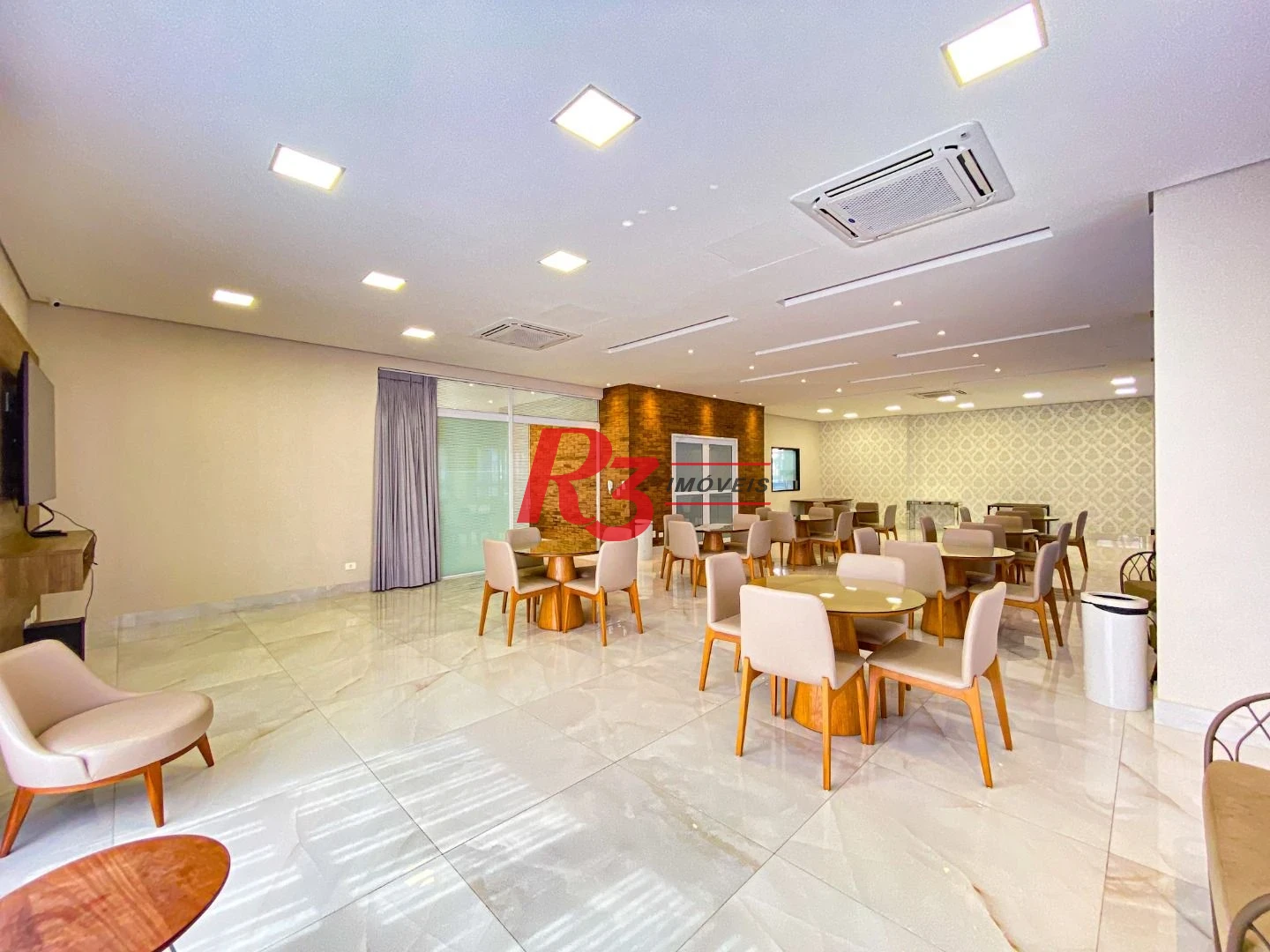 Apartamento para alugar, 108 m² por R$ 8.750,00/mês - Gonzaga - Santos/SP