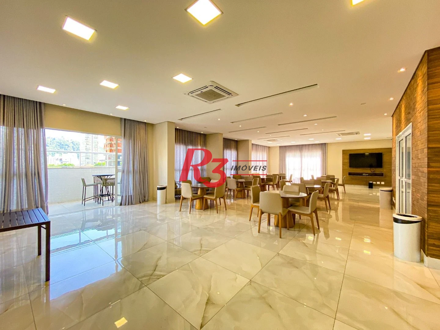 Apartamento para alugar, 108 m² por R$ 8.750,00/mês - Gonzaga - Santos/SP