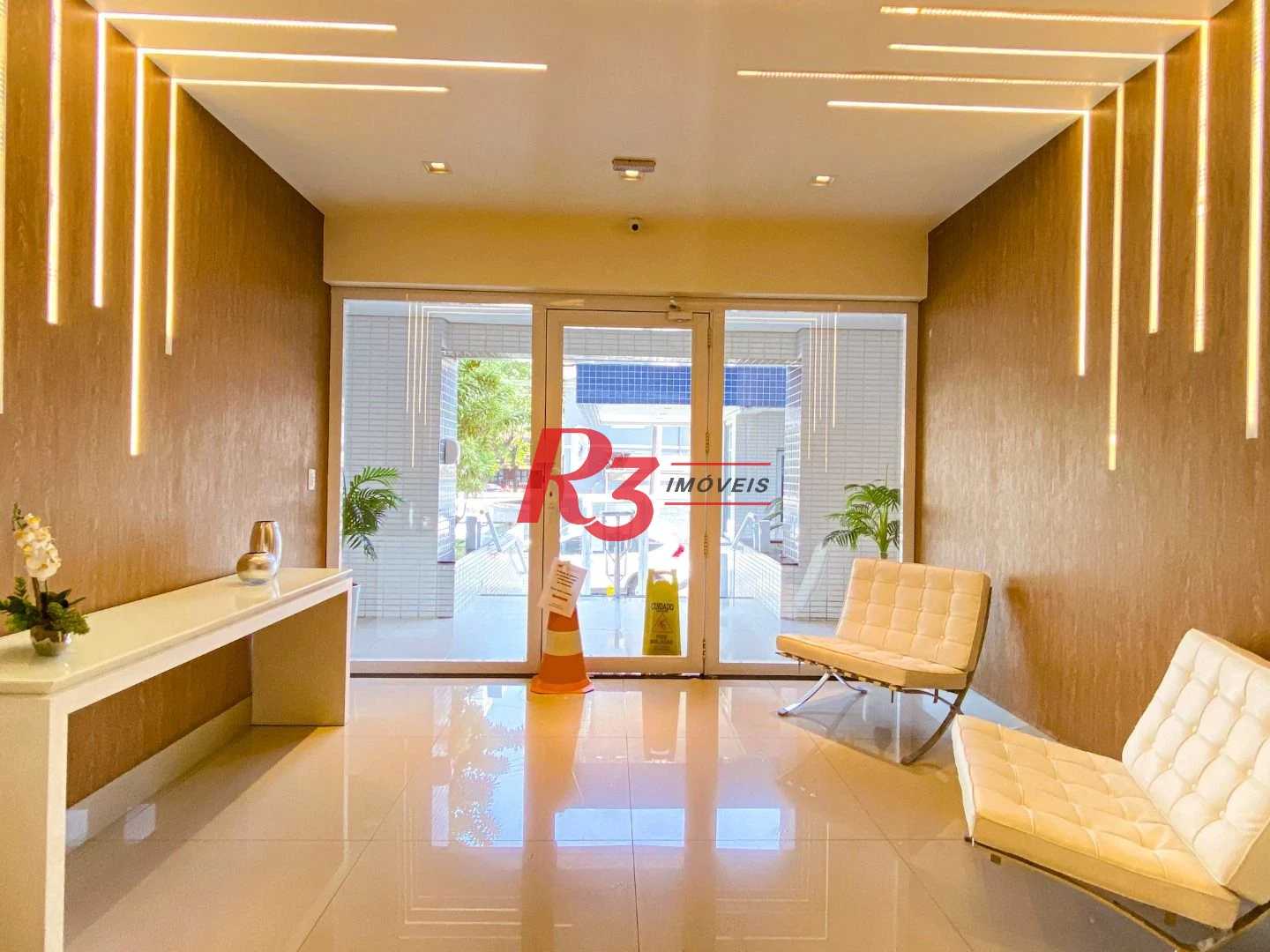 Apartamento à venda, 55 m² por R$ 790.000,00 - Embaré - Santos/SP