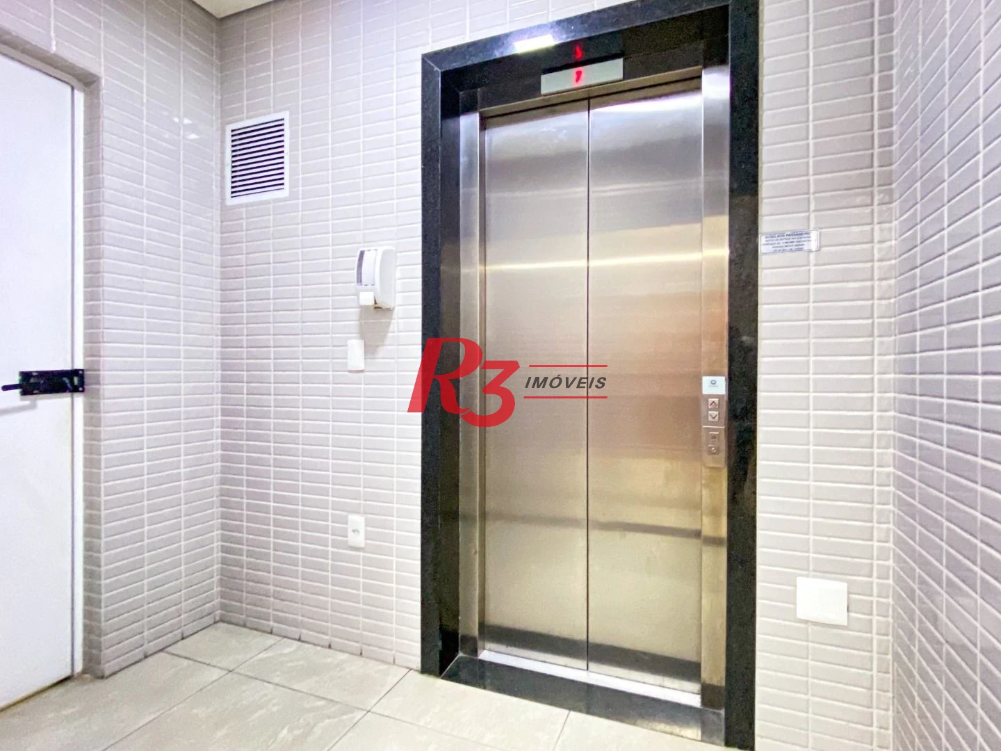 Apartamento à venda, 55 m² por R$ 790.000,00 - Embaré - Santos/SP