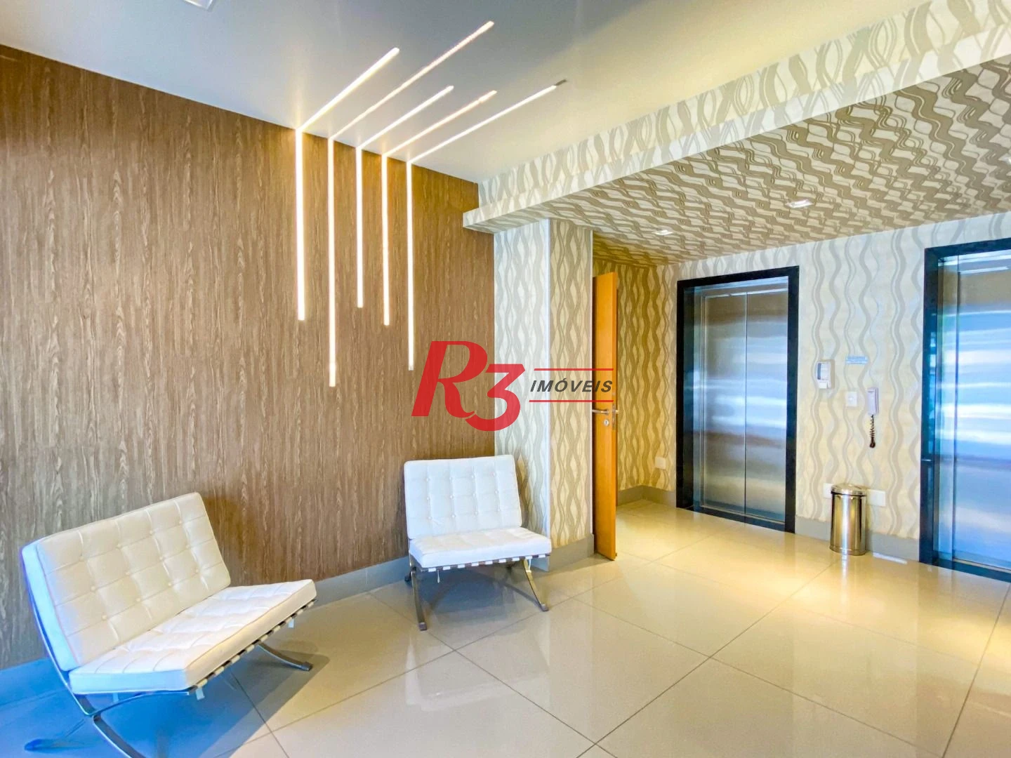Apartamento à venda, 55 m² por R$ 790.000,00 - Embaré - Santos/SP