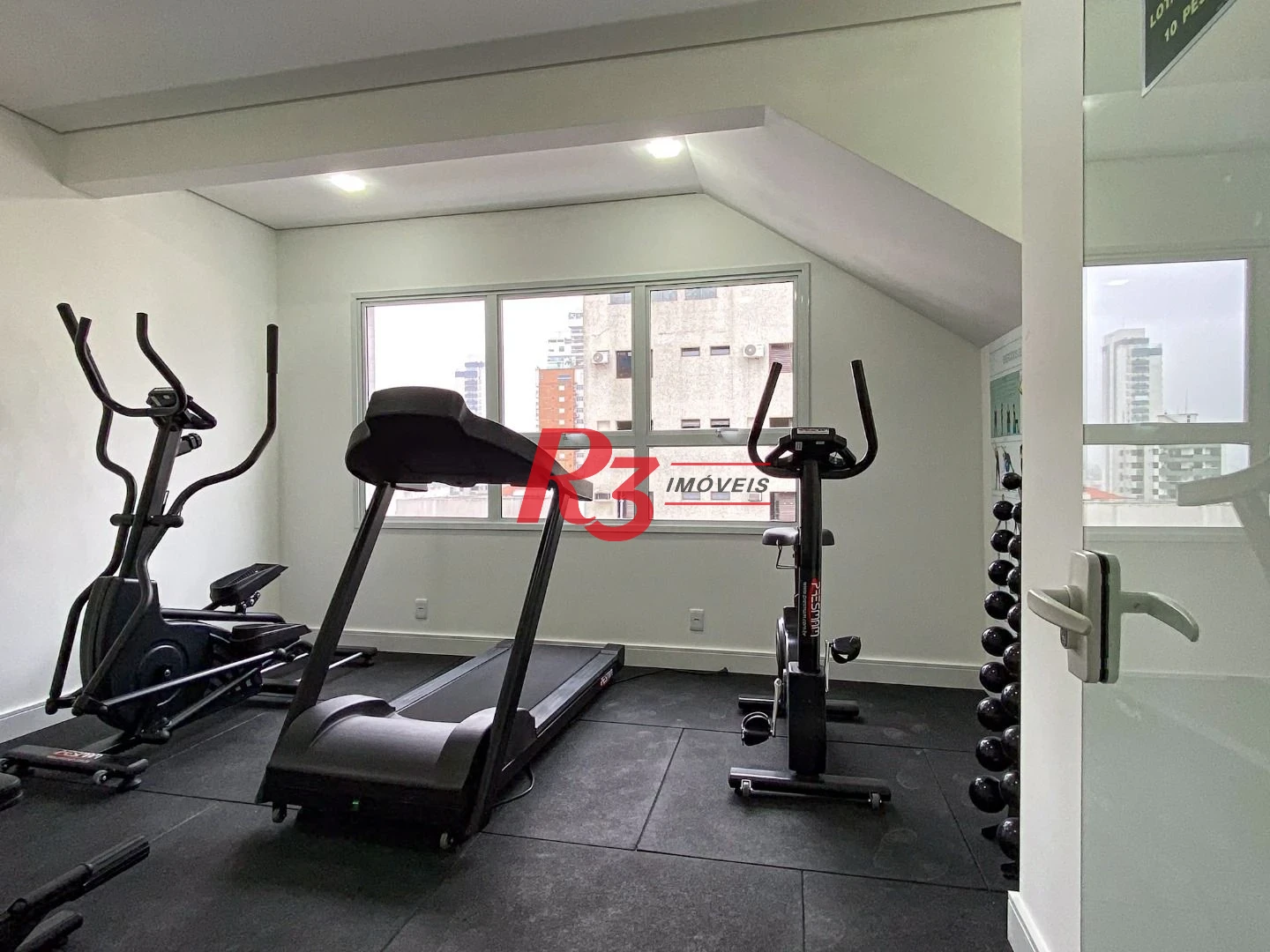 Cobertura com 3 dormitórios à venda, 166 m² por R$ 3.490.000,00 - Embaré - Santos/SP
