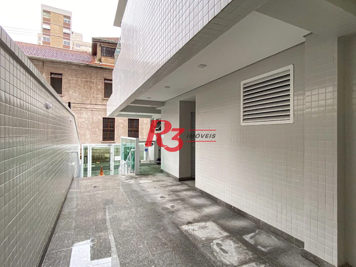 Cobertura com 3 dormitórios à venda, 166 m² por R$ 3.490.000,00 - Embaré - Santos/SP