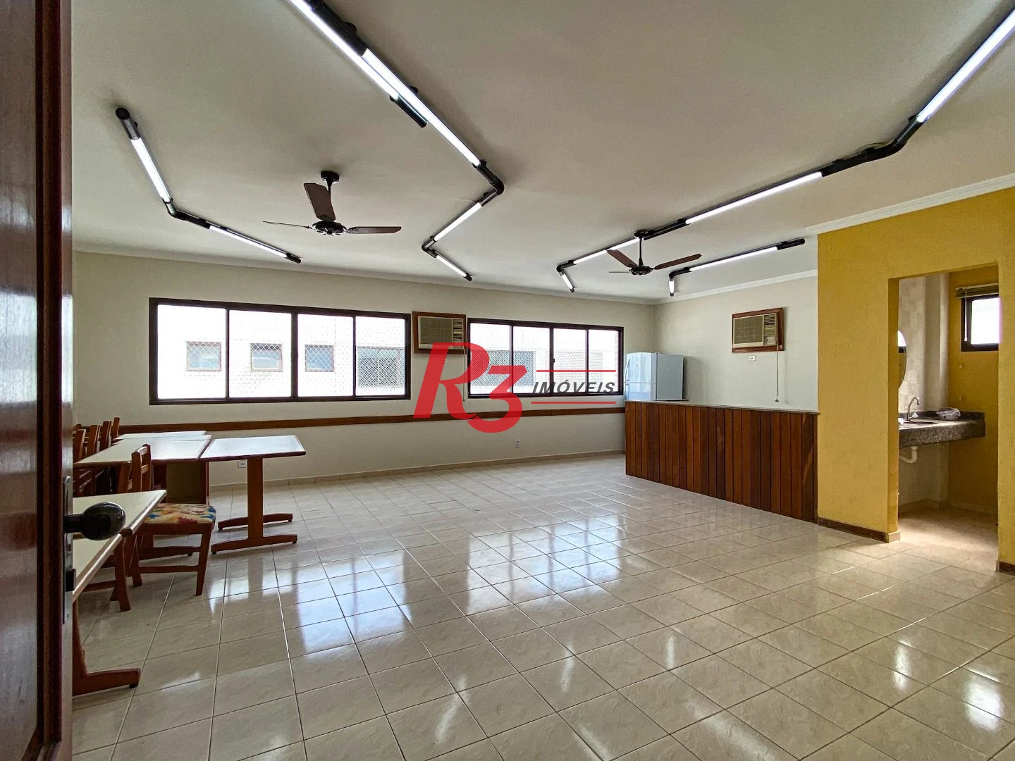 Apartamento com 3 dormitórios à venda, 162 m² por R$ 1.500.000,00 - Boqueirão - Santos/SP