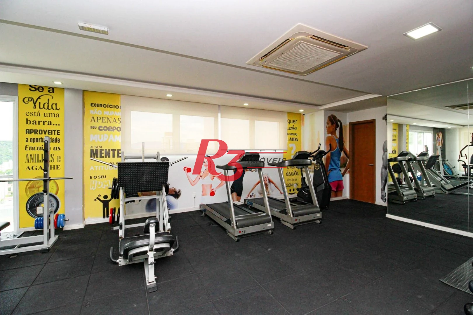 Apartamento com 2 dormitórios à venda, 114 m² por R$ 1.915.000,00 - Pompéia - Santos/SP