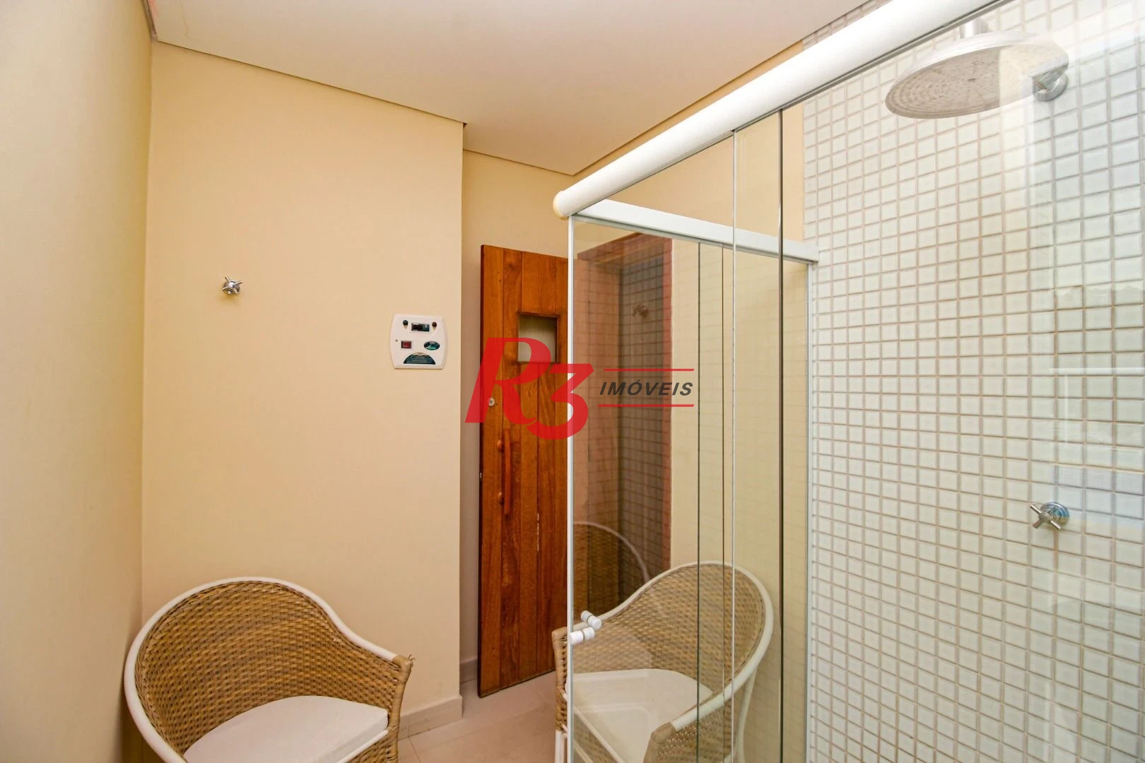 Apartamento com 2 dormitórios à venda, 114 m² por R$ 1.915.000,00 - Pompéia - Santos/SP