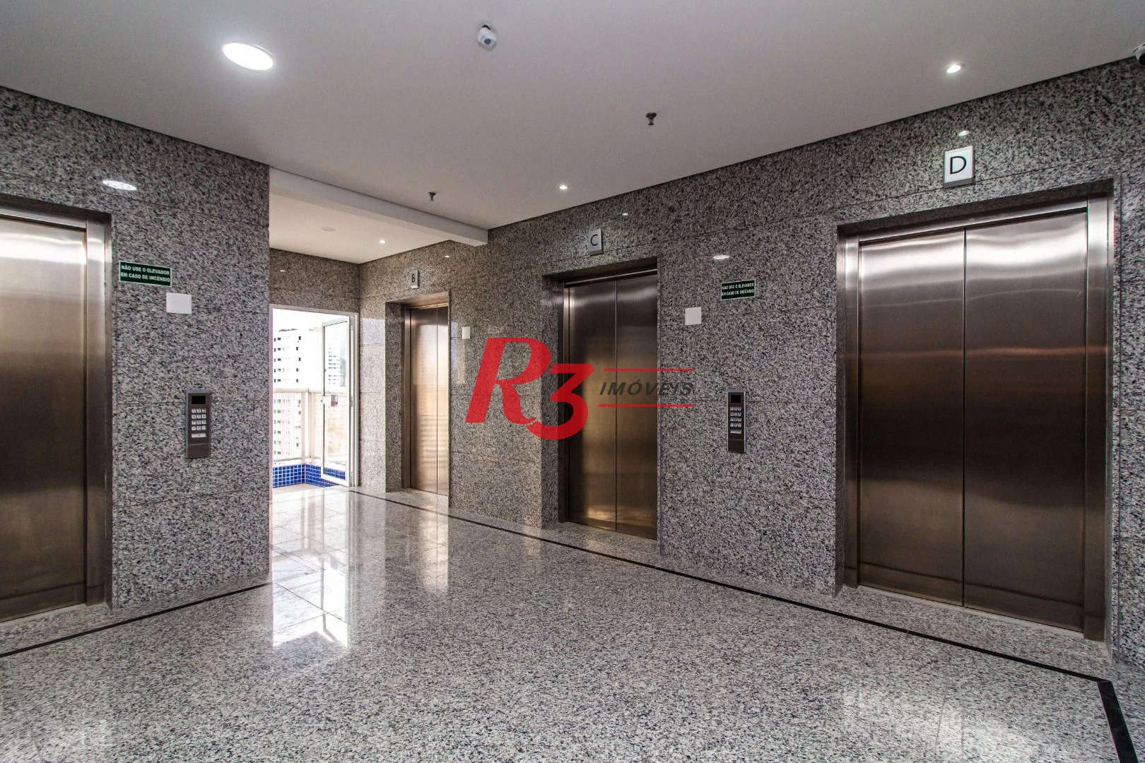 Laje para alugar, 682 m² - Vila Matias - Santos/SP