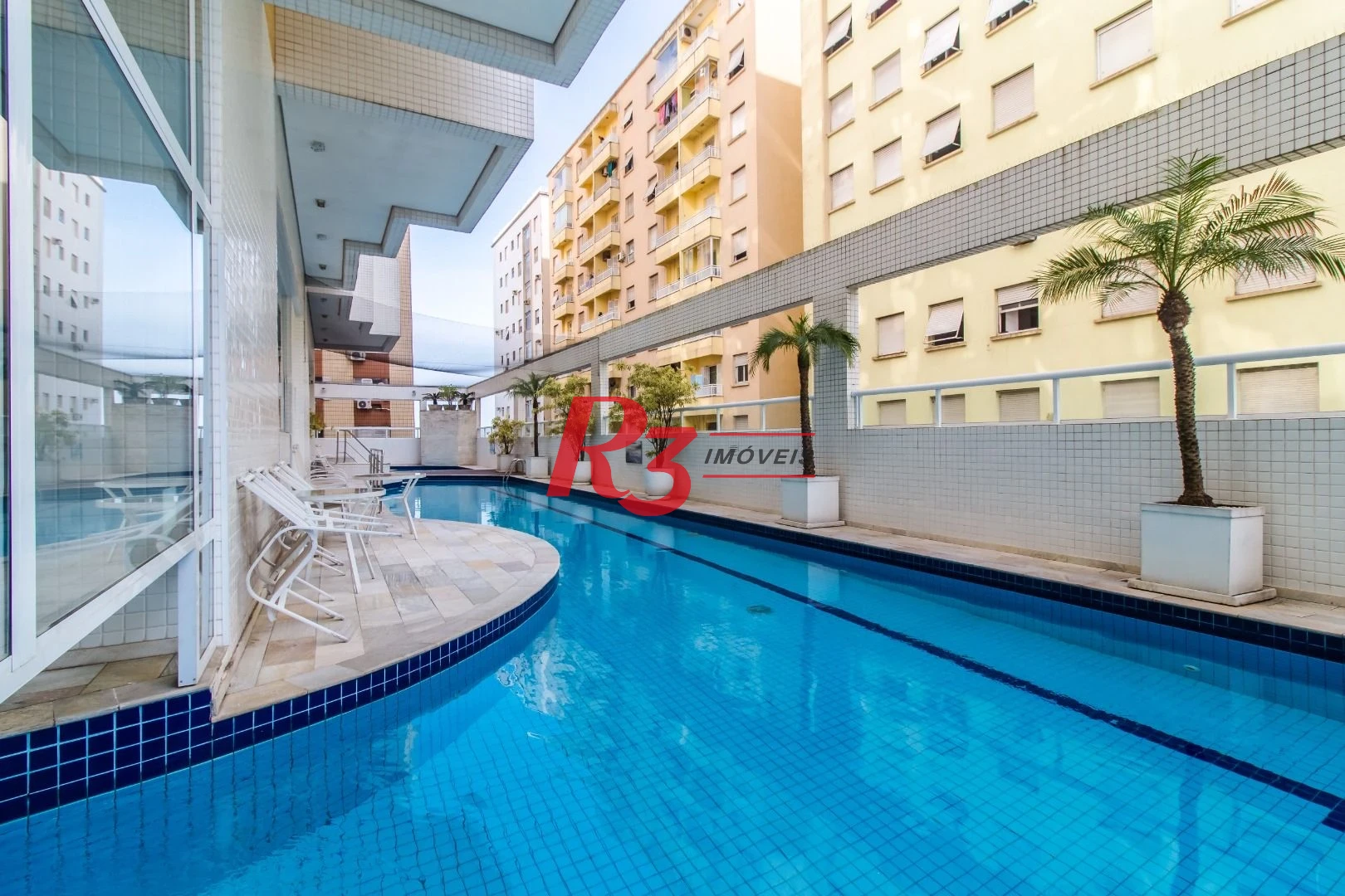 Apartamento com 3 dormitórios à venda, 135 m² por R$ 2.160.000,00 - Embaré - Santos/SP