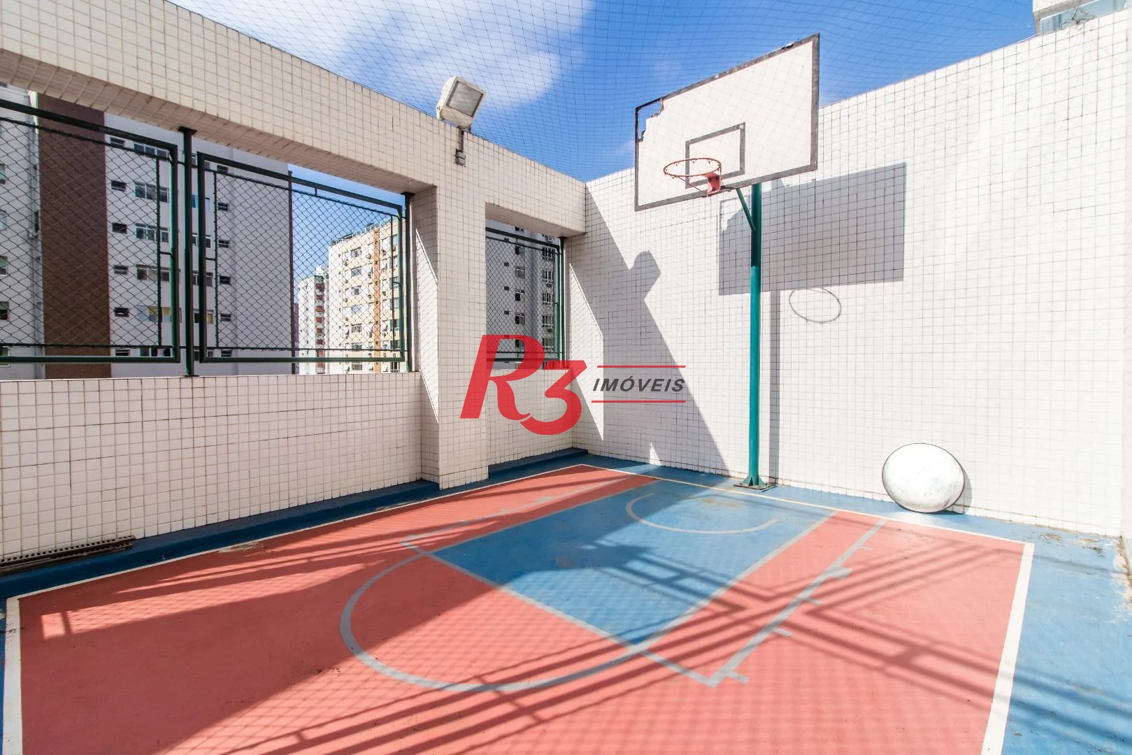 Apartamento com 3 dormitórios à venda, 135 m² por R$ 2.160.000,00 - Embaré - Santos/SP