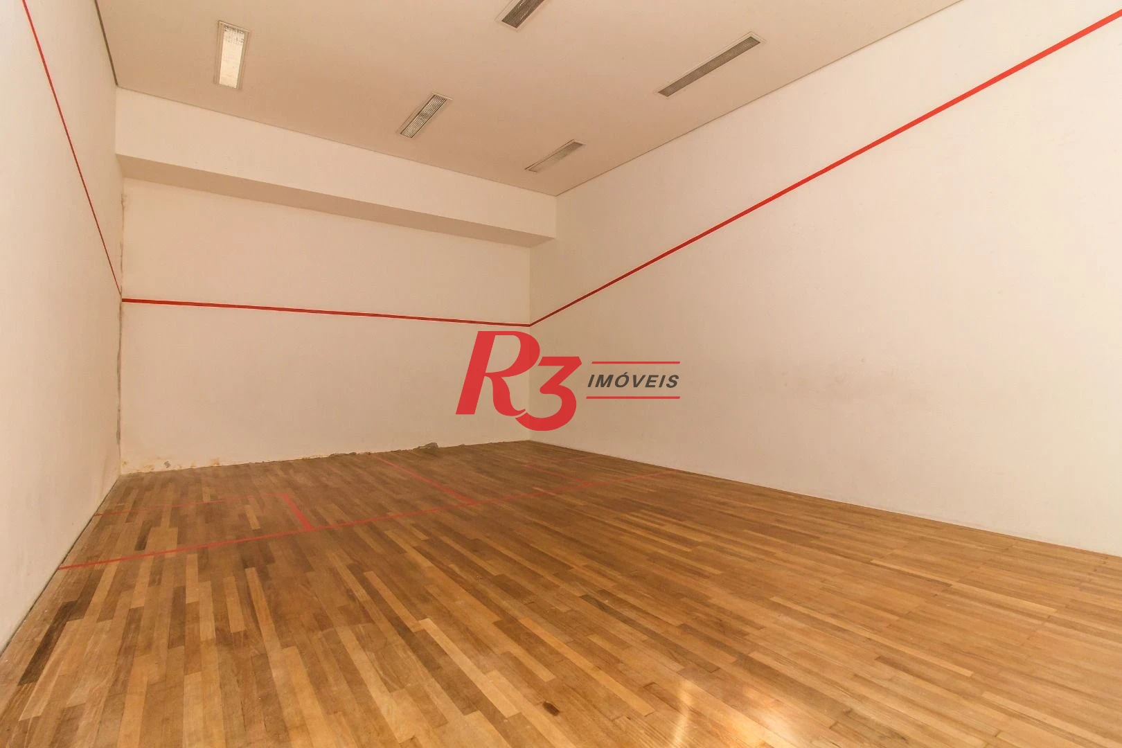 Apartamento com 3 dormitórios à venda, 135 m² por R$ 2.160.000,00 - Embaré - Santos/SP