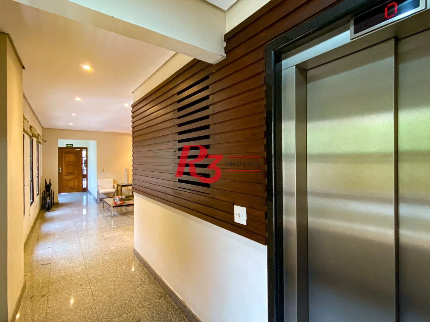 Apartamento com 3 dormitórios à venda, 136 m² por R$ 1.060.000,00 - Pompéia - Santos/SP