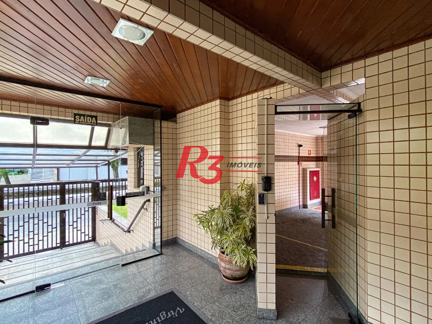 Apartamento com 3 dormitórios à venda, 136 m² por R$ 1.060.000,00 - Pompéia - Santos/SP