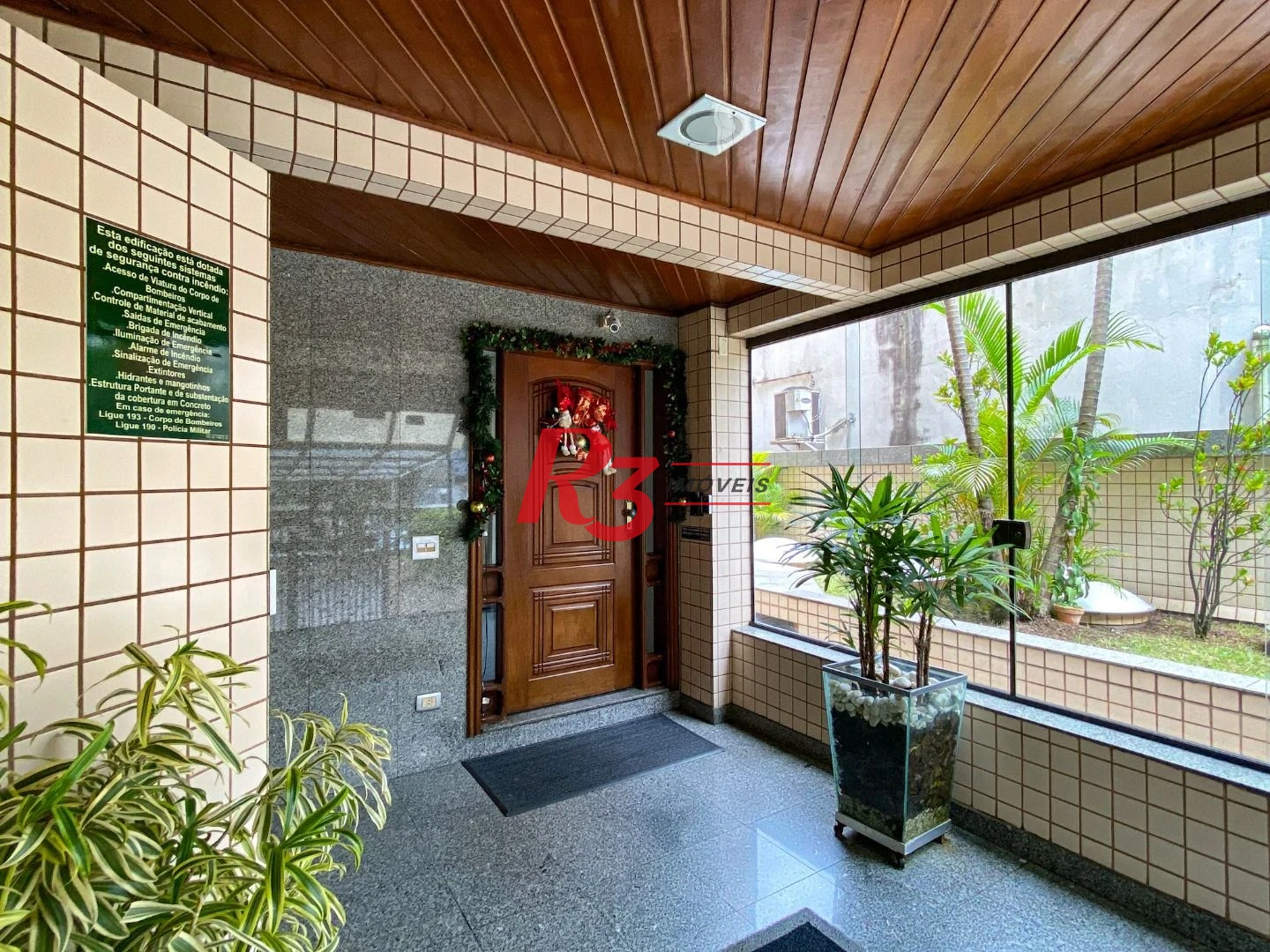 Apartamento com 3 dormitórios à venda, 136 m² por R$ 1.060.000,00 - Pompéia - Santos/SP