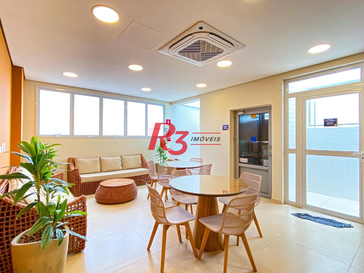 Apartamento para alugar, 70 m² por R$ 5.900,00/mês - Boqueirão - Santos/SP