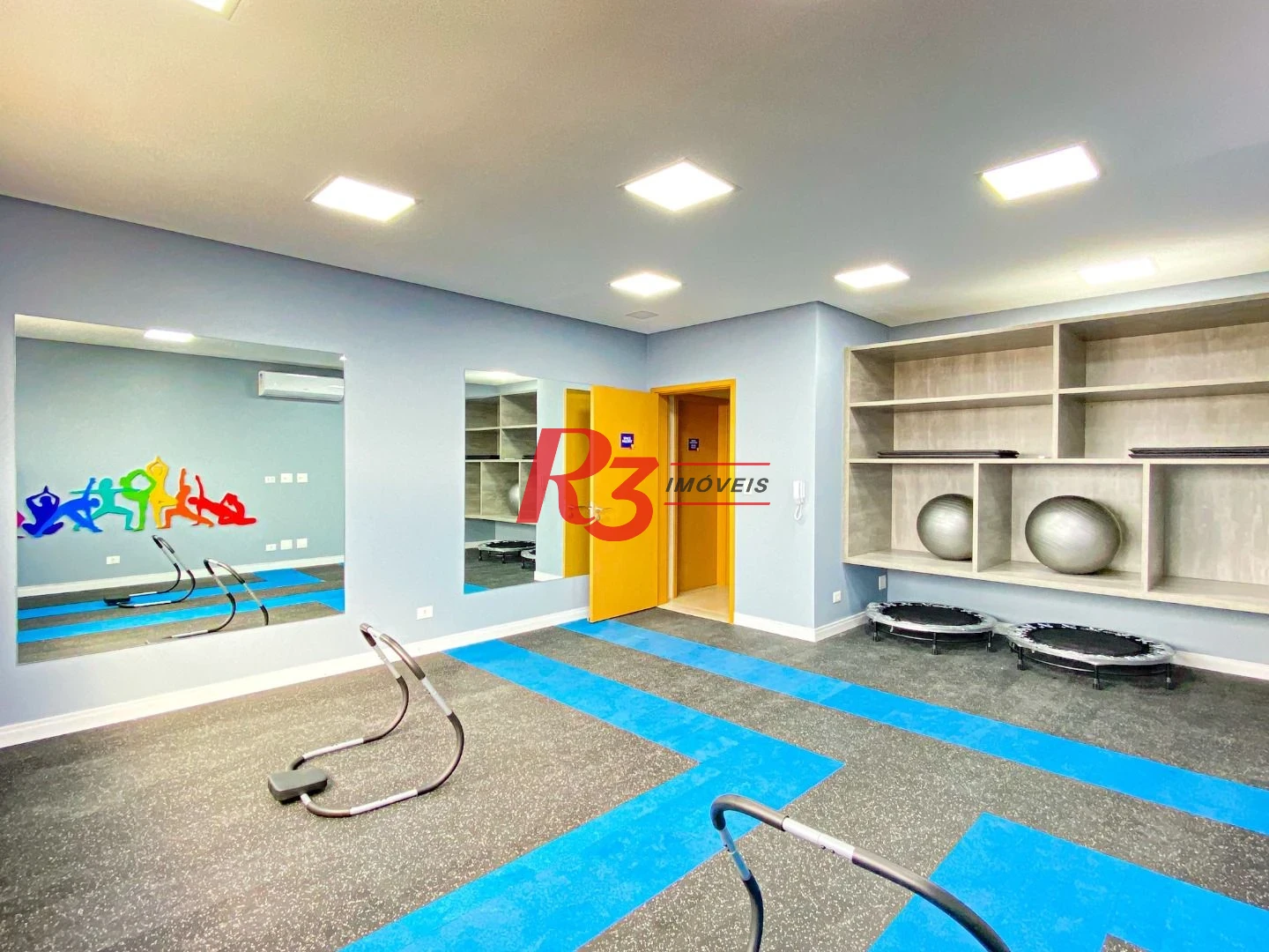 Apartamento para alugar, 70 m² por R$ 5.900,00/mês - Boqueirão - Santos/SP