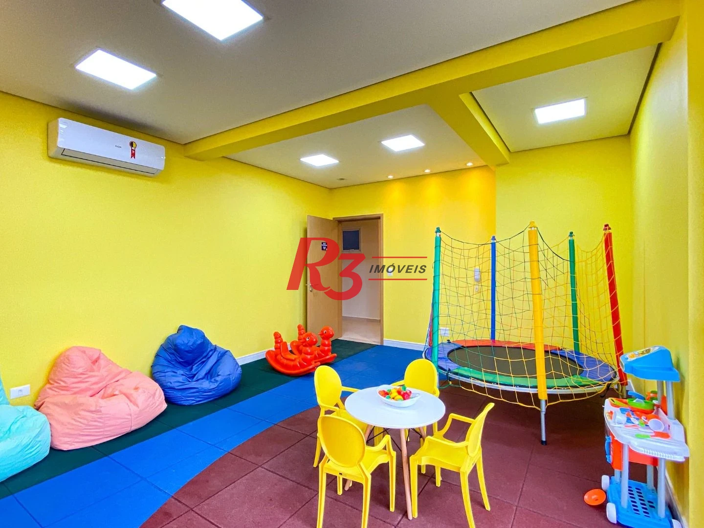 Apartamento para alugar, 70 m² por R$ 5.900,00/mês - Boqueirão - Santos/SP