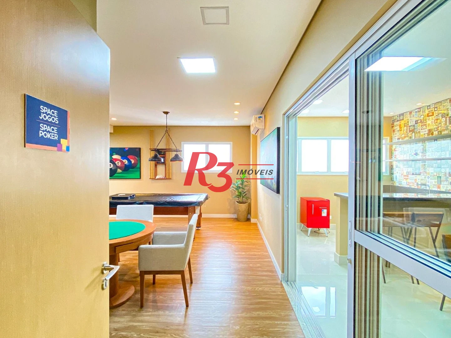 Apartamento para alugar, 70 m² por R$ 5.900,00/mês - Boqueirão - Santos/SP