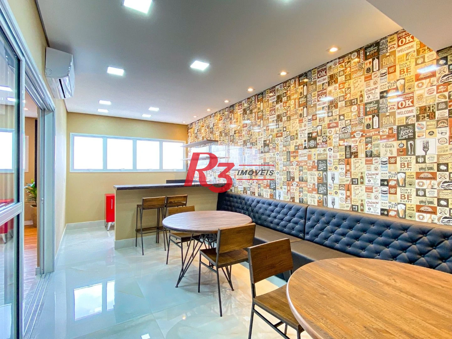 Apartamento para alugar, 70 m² por R$ 5.900,00/mês - Boqueirão - Santos/SP