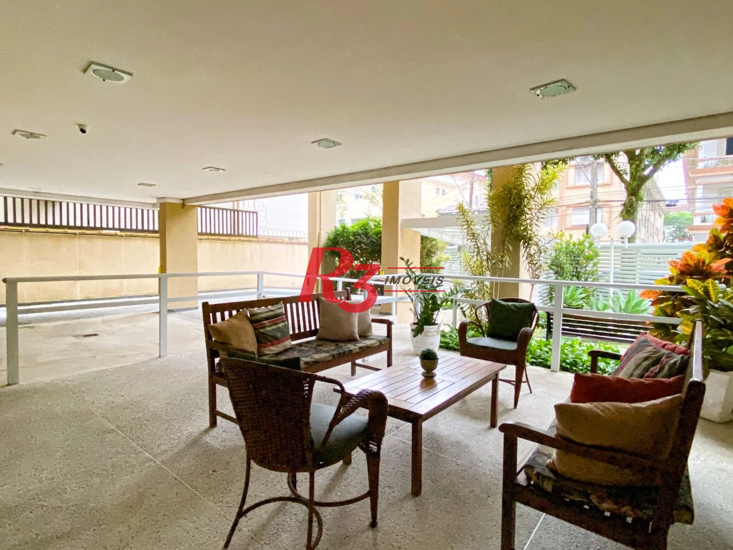 Cobertura com 4 dormitórios à venda, 242 m² por R$ 1.390.000,00 - Gonzaga - Santos/SP