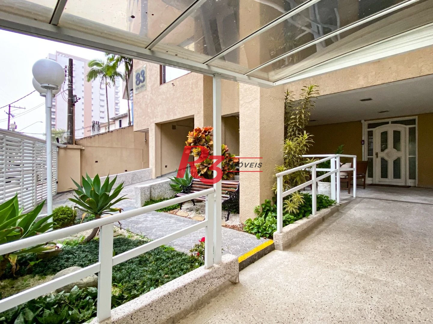 Cobertura com 4 dormitórios à venda, 242 m² por R$ 1.390.000,00 - Gonzaga - Santos/SP