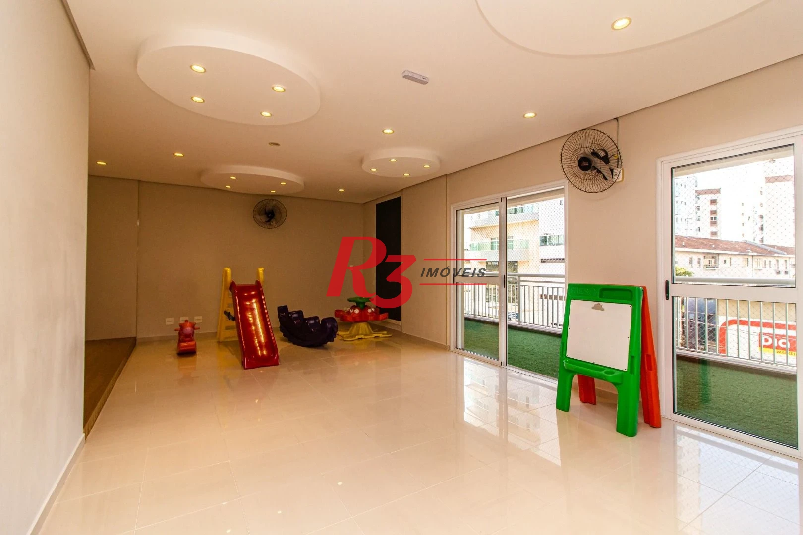 Apartamento com 3 dormitórios para alugar, 159 m² por R$ 10.000,00/mês - Gonzaga - Santos/SP