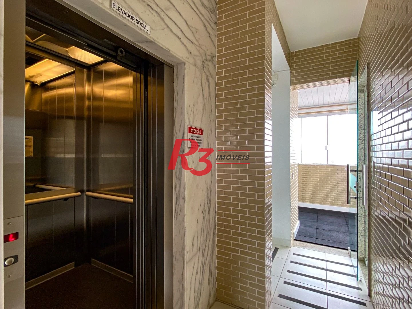 Apartamento à venda, 140 m² por R$ 1.850.000,00 - Gonzaga - Santos/SP