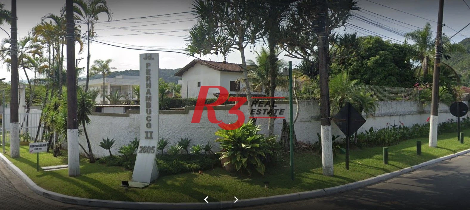 Casa com 4 dormitórios à venda, 247 m² por R$ 1.800.000,00 - Balneário Praia do Pernambuco - Guarujá/SP