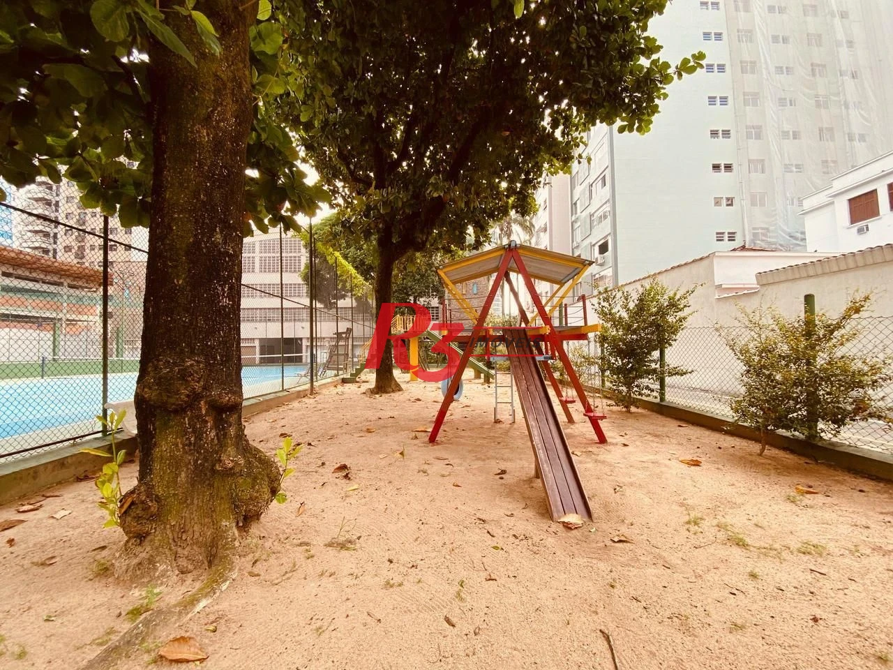 Apartamento com 2 dormitórios à venda, 63 m² por R$ 645.000,00 - Aparecida - Santos/SP