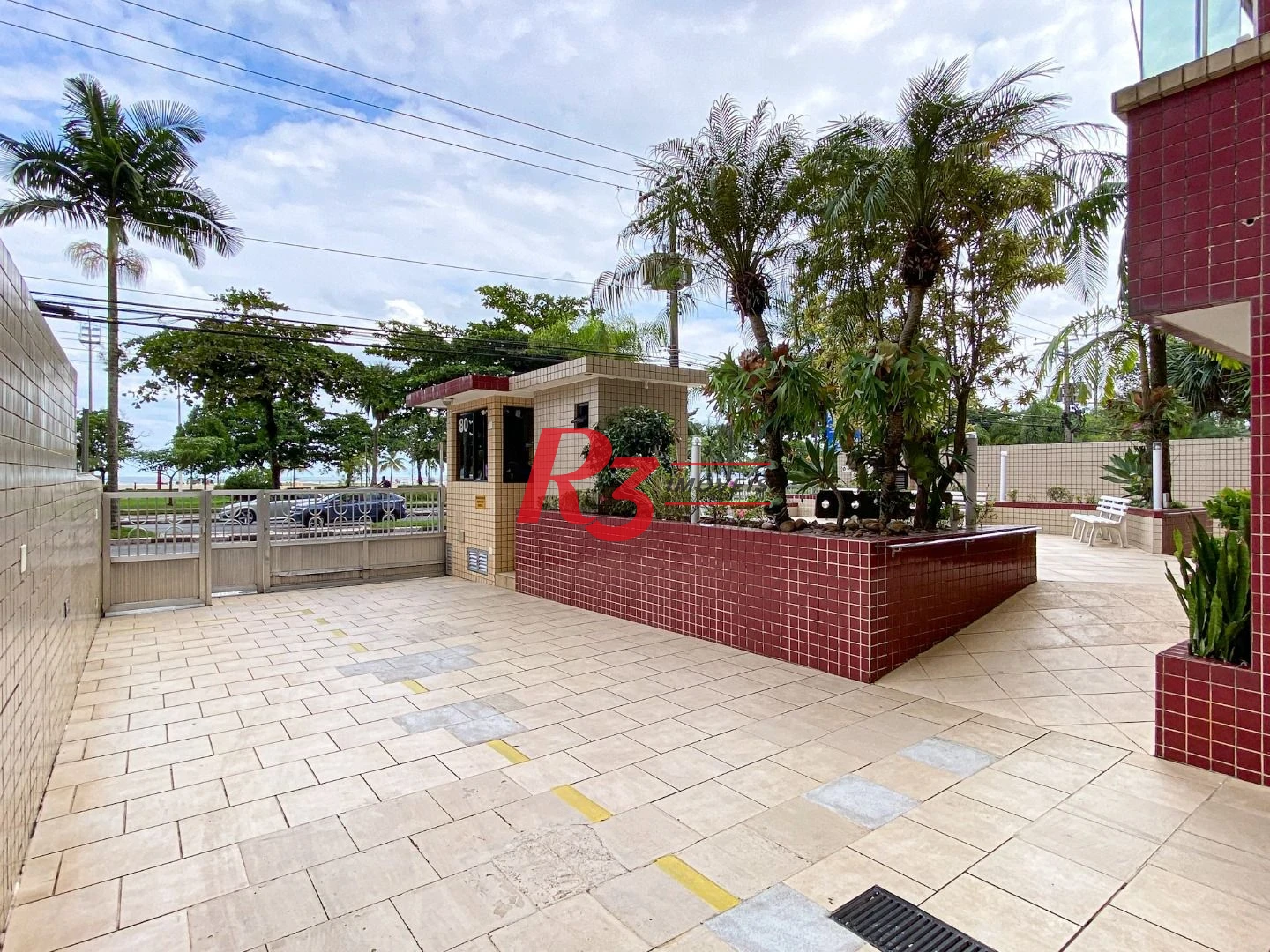 Apartamento com 2 dormitórios à venda, 99,46 m² por R$ 810.000 - Gonzaga - Santos/SP