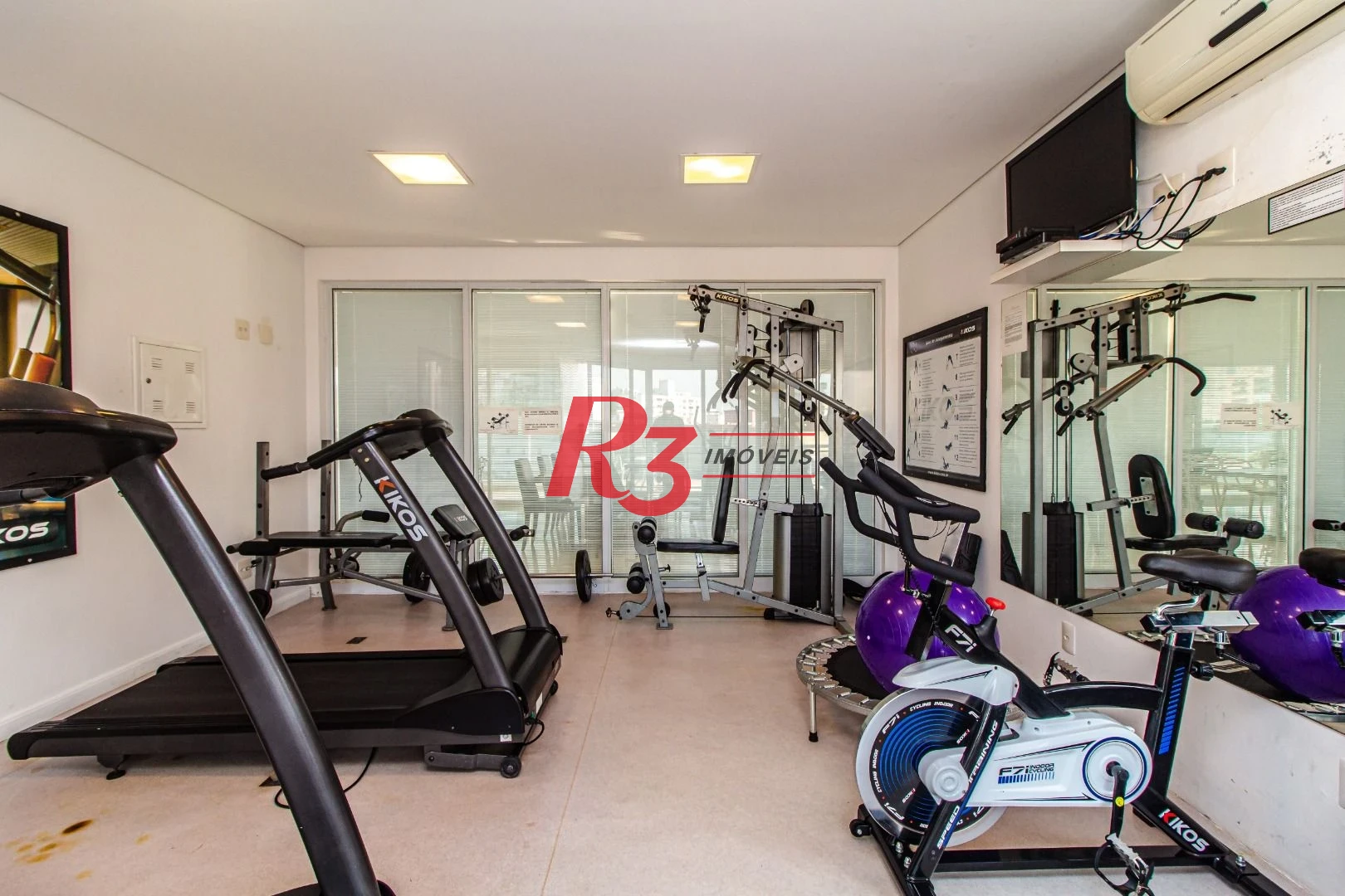 Apartamento à venda, 120 m² por R$ 1.655.000,00 - Gonzaga - Santos/SP