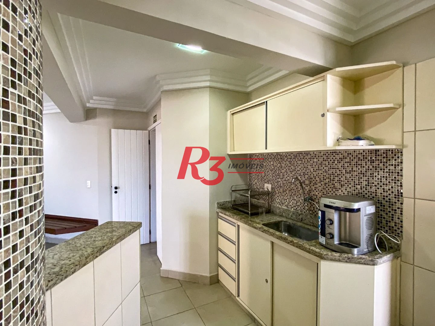Apartamento com 2 dormitórios à venda, 80 m² por R$ 750.000,00 - Aparecida - Santos/SP