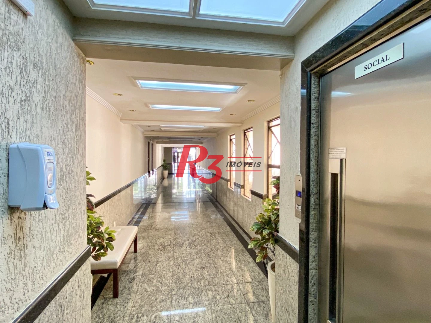 Apartamento à venda, 135 m² por R$ 950.000,00 - Marapé - Santos/SP