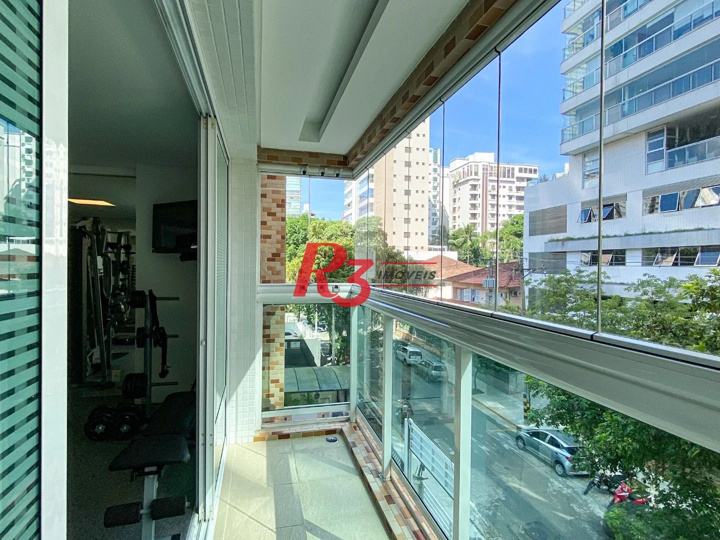 Apartamento com 4 dormitórios à venda, 191 m² - Gonzaga - Santos/SP