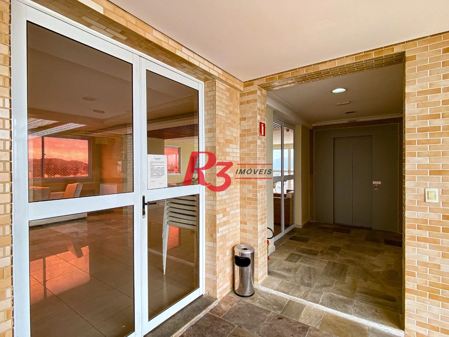 Apartamento à venda, 95 m² por R$ 1.280.000,00 - Gonzaga - Santos/SP