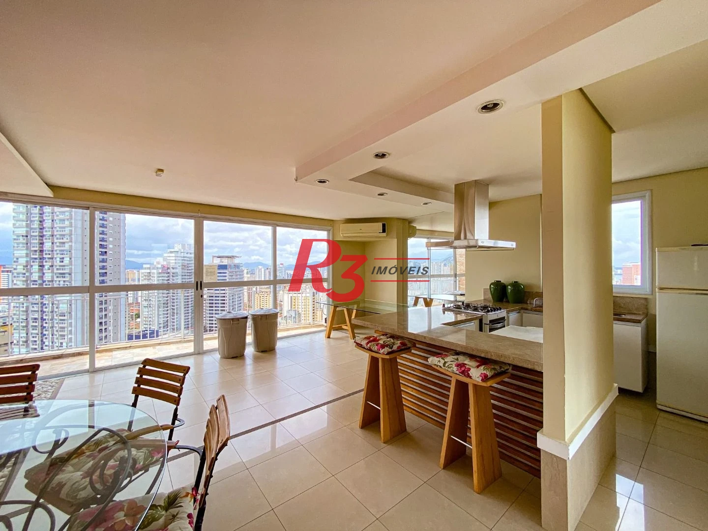Apartamento à venda, 95 m² por R$ 1.280.000,00 - Gonzaga - Santos/SP
