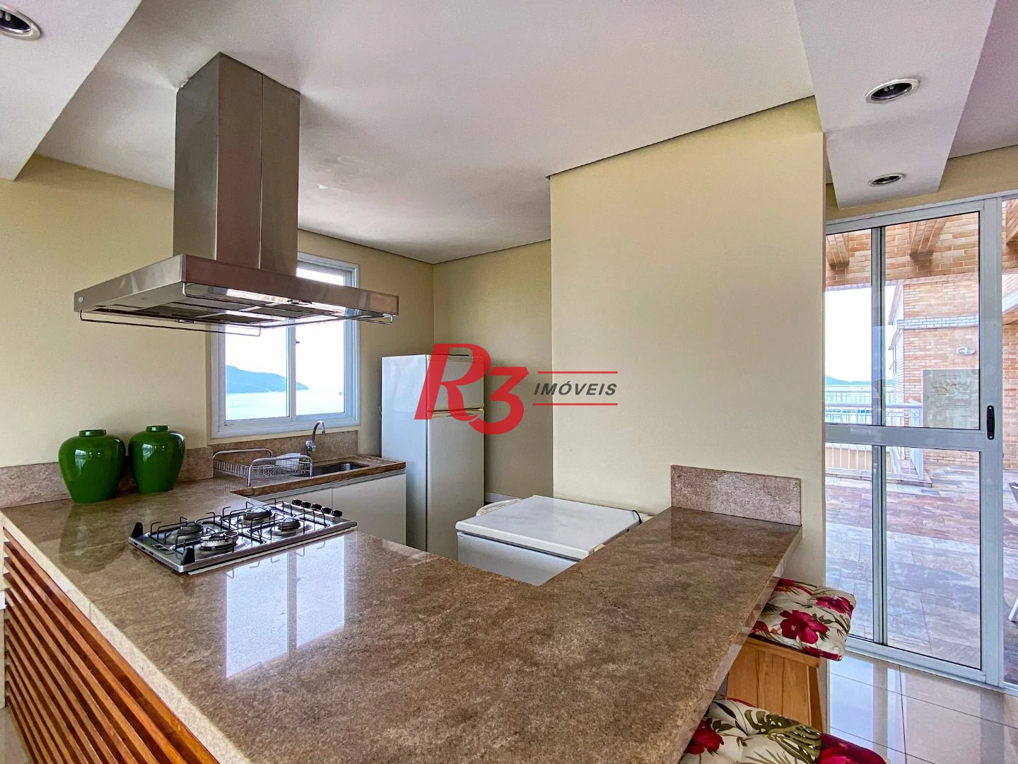Apartamento à venda, 95 m² por R$ 1.280.000,00 - Gonzaga - Santos/SP