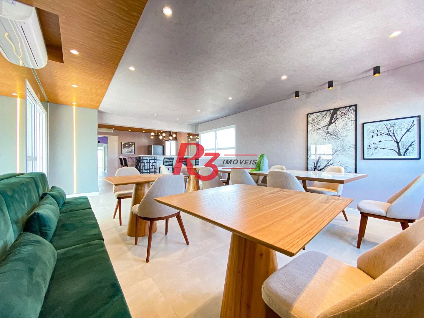 Apartamento com 2 dormitórios à venda, 82 m² por R$ 890.000,00 - Aparecida - Santos/SP