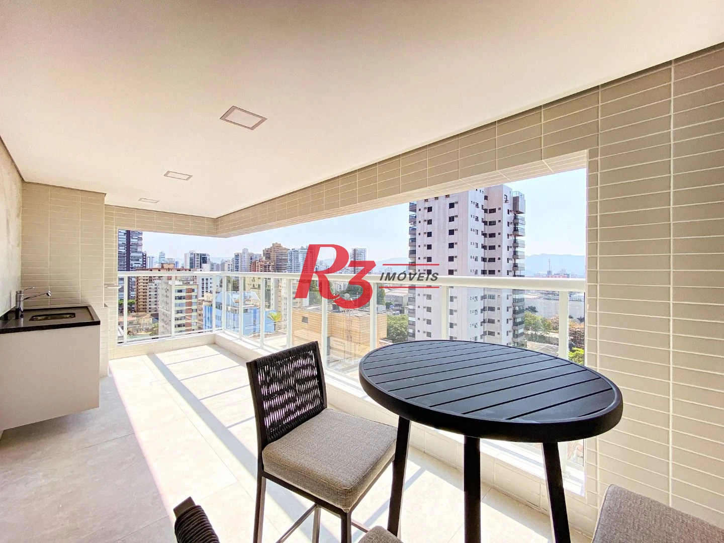 Apartamento com 2 dormitórios à venda, 82 m² por R$ 890.000,00 - Aparecida - Santos/SP