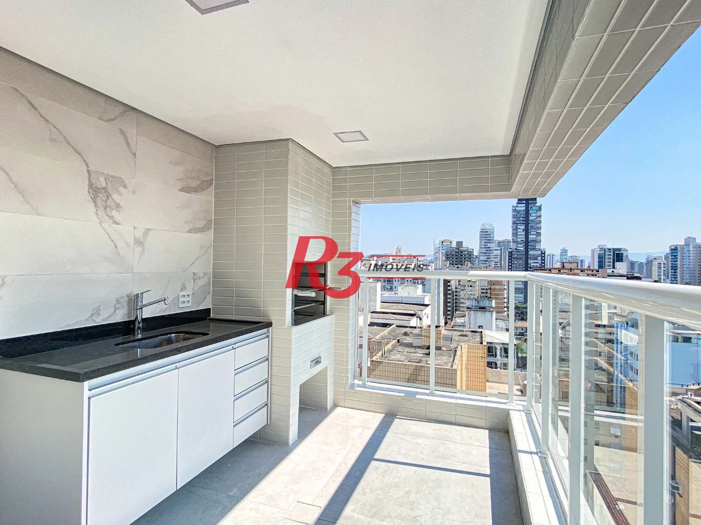 Apartamento com 2 dormitórios à venda, 82 m² por R$ 890.000,00 - Aparecida - Santos/SP