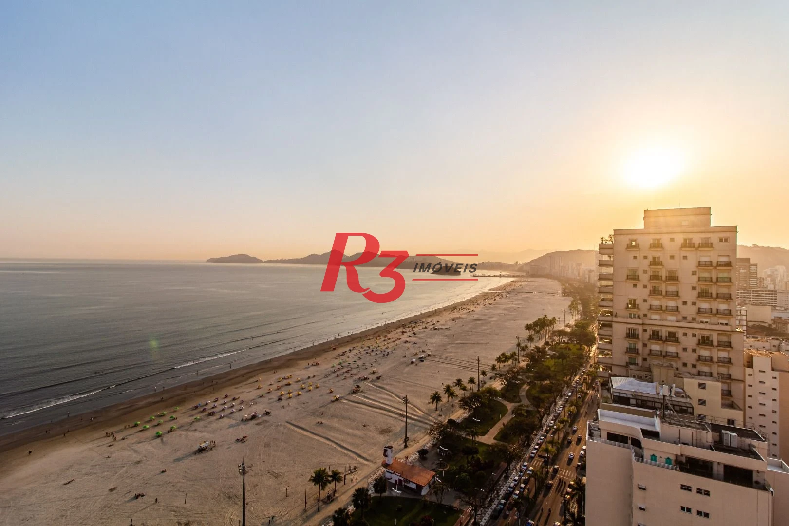 Flat com 2 dormitórios para alugar, 60 m² por R$ 7.000,02/mês - Boqueirão - Santos/SP