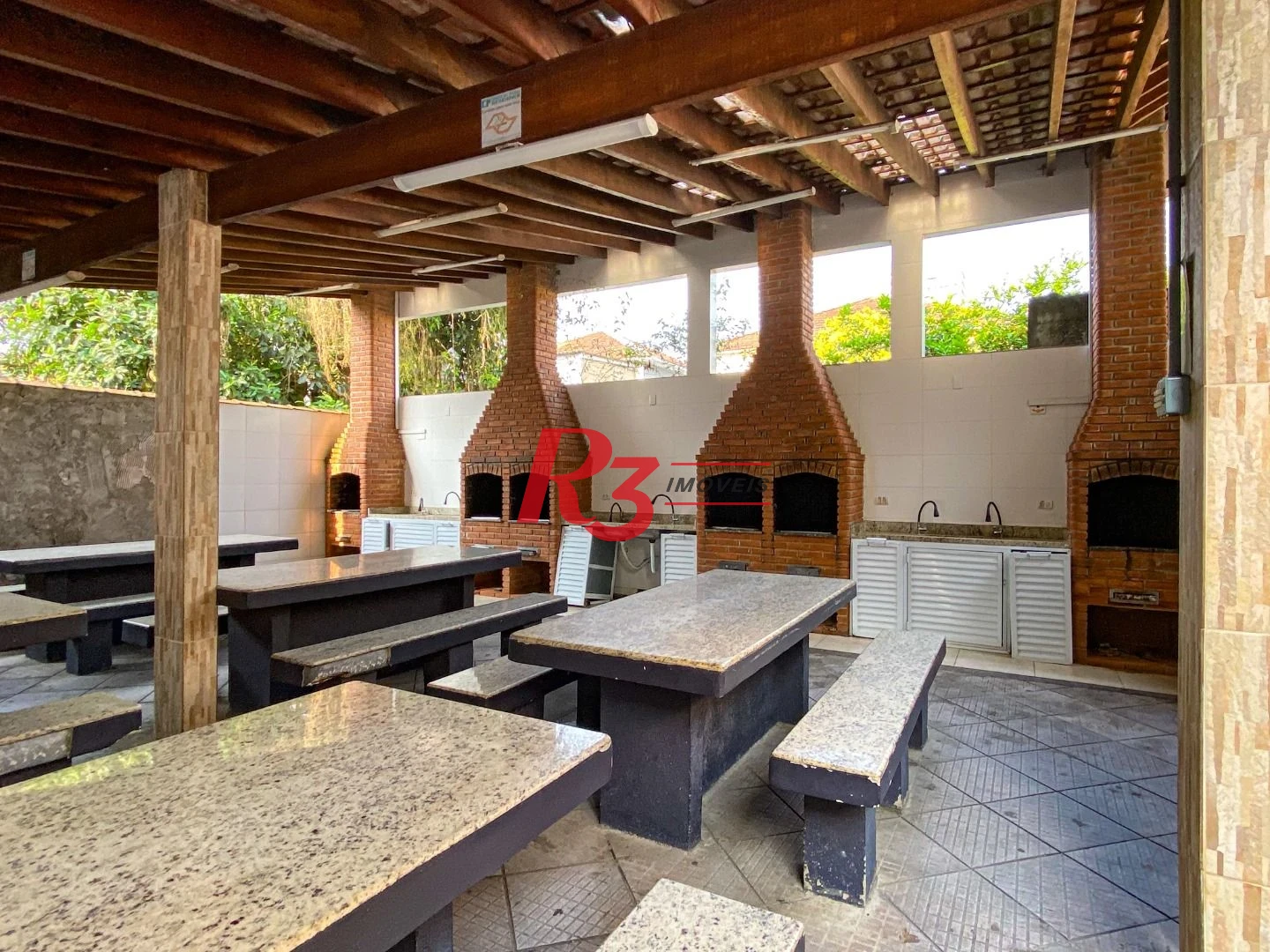 Apartamento com 2 dormitórios à venda, 65 m² por R$ 450.000,00 - Vila Belmiro - Santos/SP