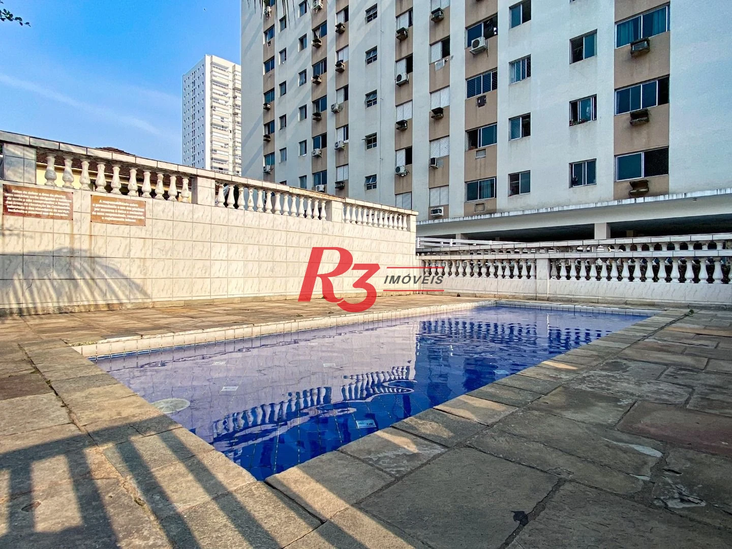 Apartamento com 2 dormitórios à venda, 65 m² por R$ 450.000,00 - Vila Belmiro - Santos/SP