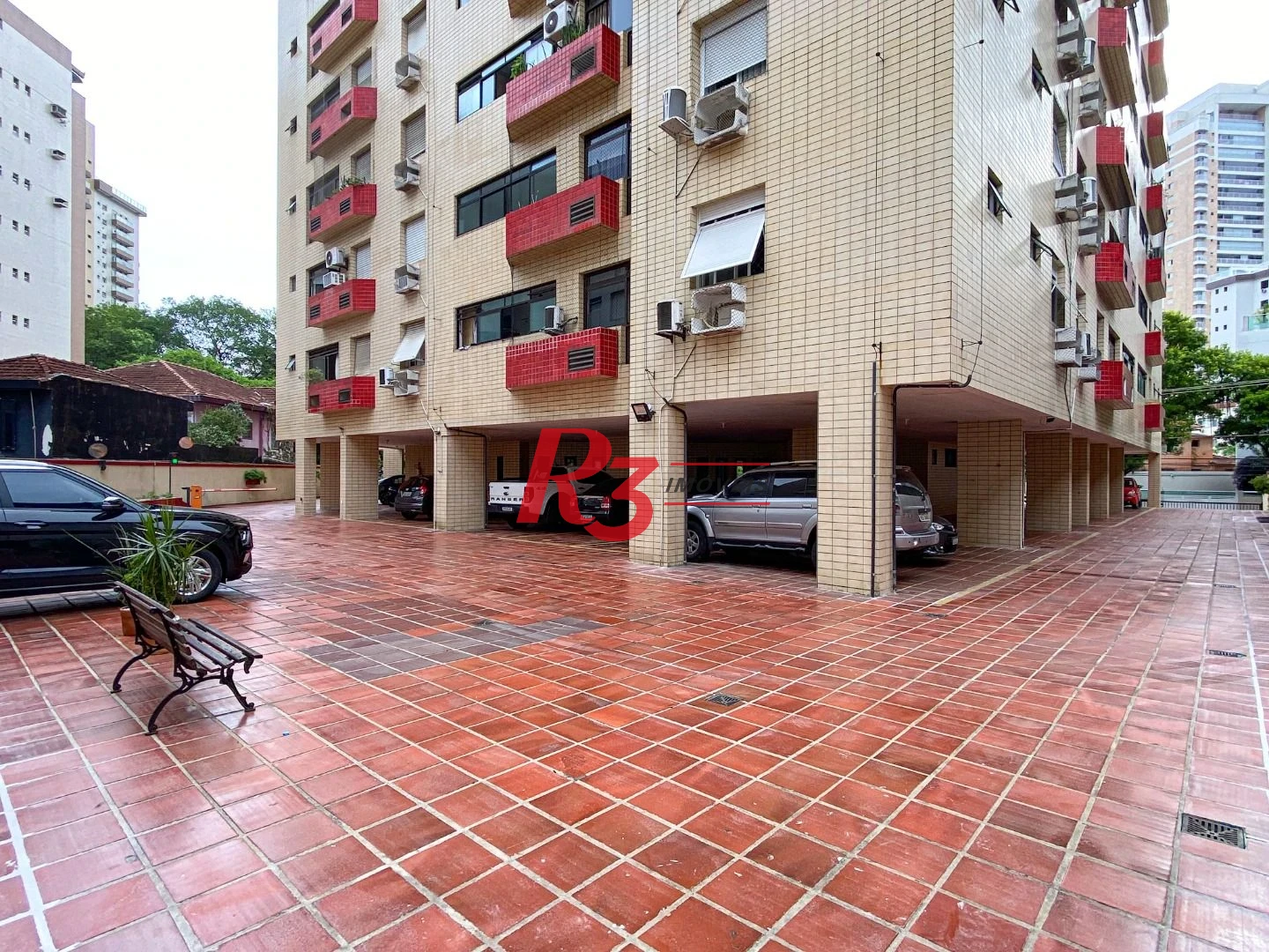 Apartamento com 3 dormitórios à venda, 124 m² por R$ 980.000,00 - Gonzaga - Santos/SP