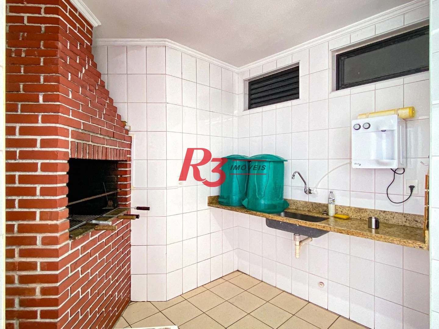 Apartamento à venda, 107 m² por R$ 700.000,00 - Embaré - Santos/SP