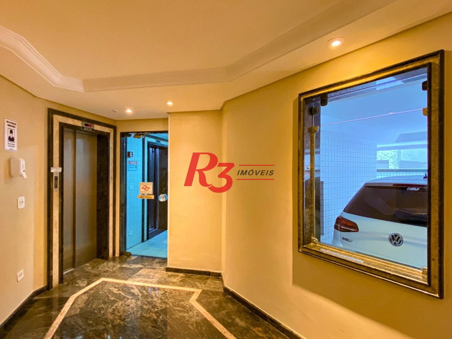 Apartamento à venda, 107 m² por R$ 700.000,00 - Embaré - Santos/SP